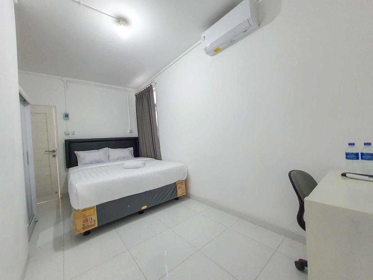 Hotel Reddoorz Syariah At Jalan Godean Ngabean Zewnętrze zdjęcie